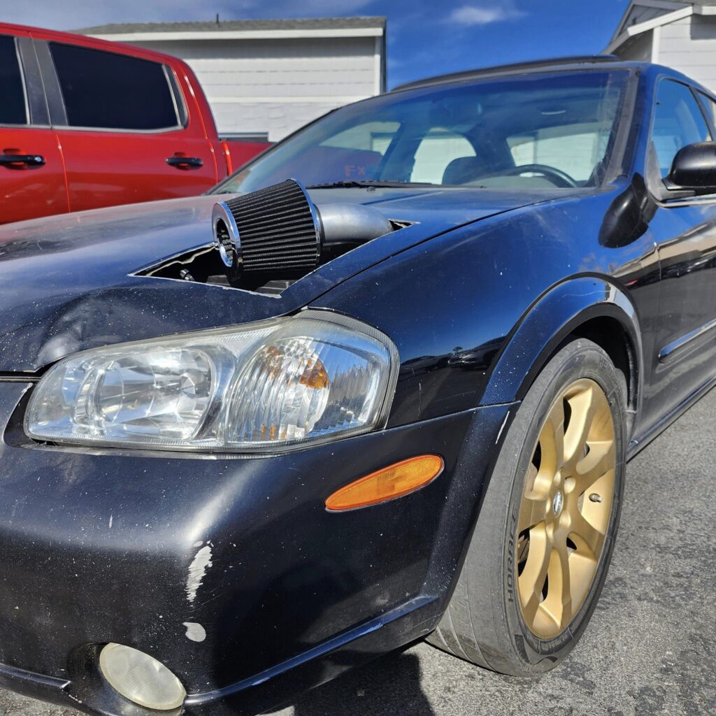 2002-2003 5thgen Nissan Maxima with Custom Cut Hood and Intake