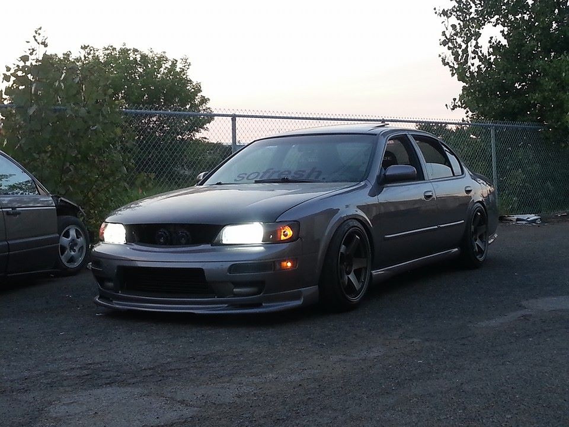 Nissan maxima a32 stance